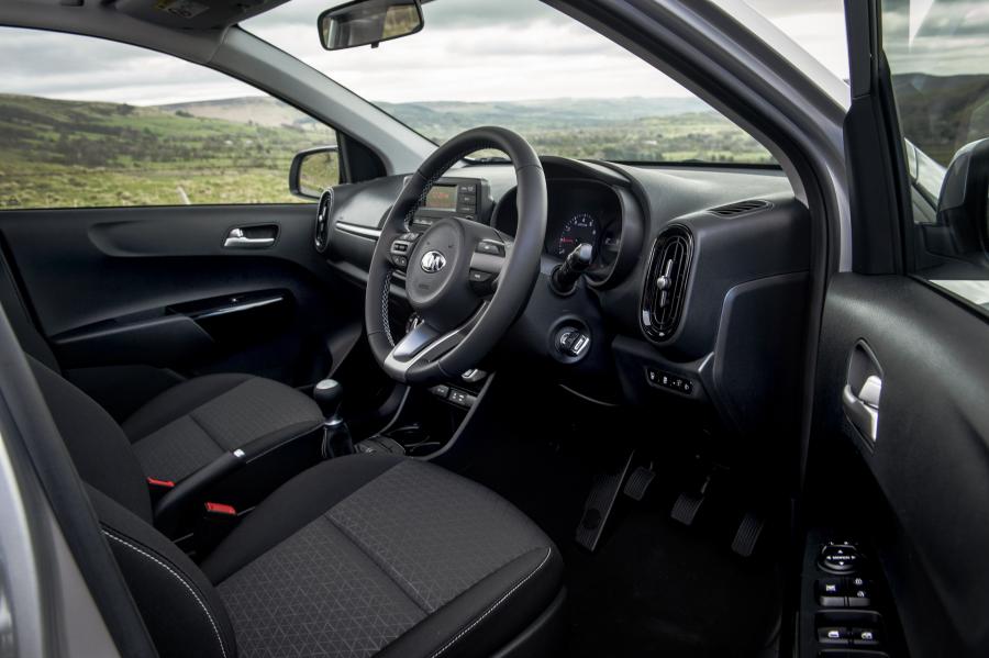Интерьер Kia Picanto 2017 года  (UK) (фото 64 из 80)